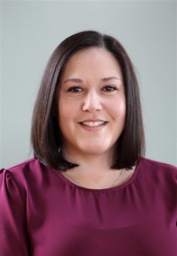 Photo of Gina Larsen Photo of Gina Larsen